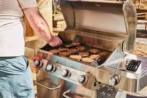 cooking pork belly on a gas grill